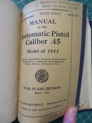 COLLECTION OF MACHINE GUN HAND BOOKS.